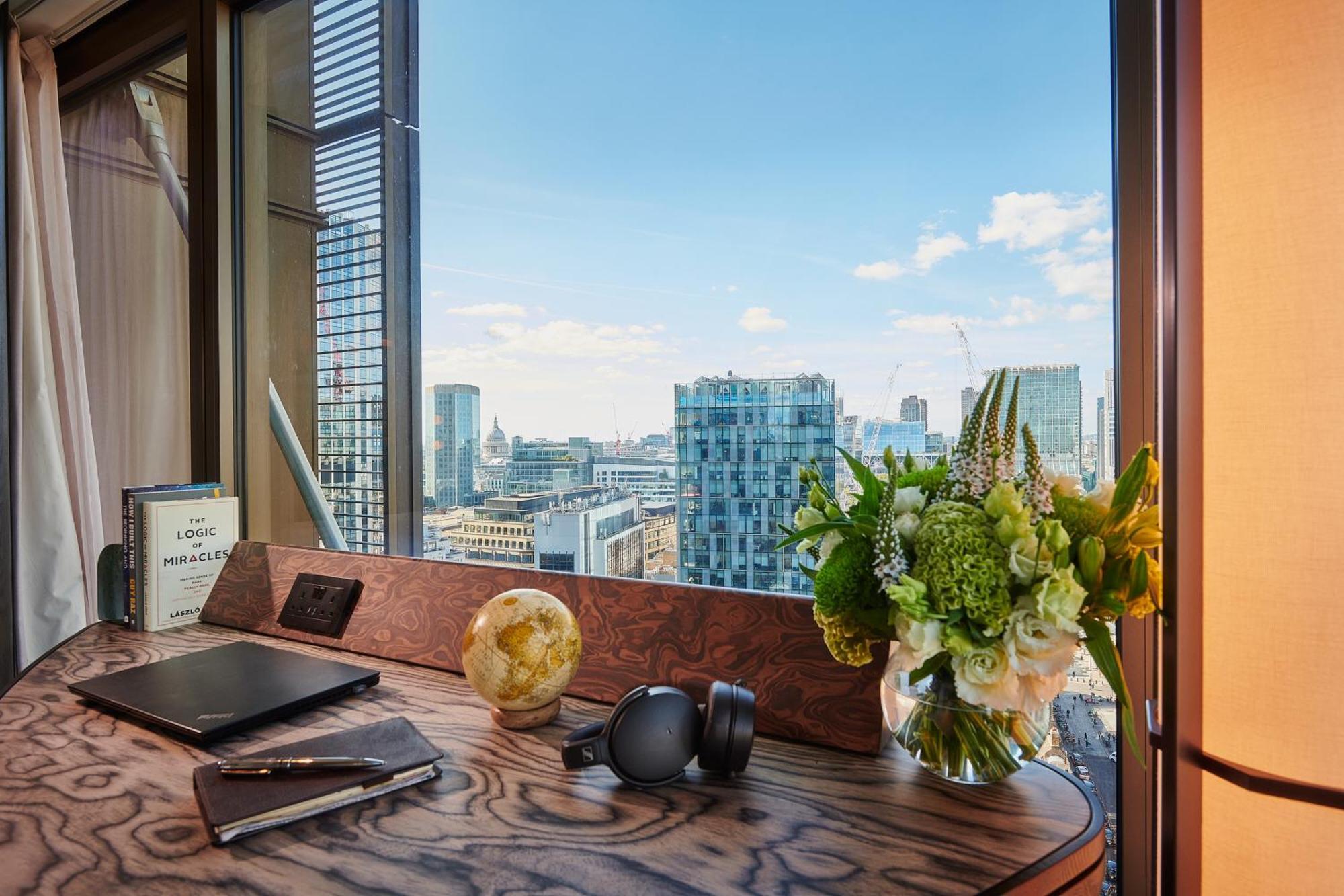 Pan Pacific London Ξενοδοχείο Εξωτερικό φωτογραφία View from a suite